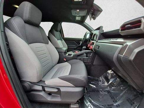 Used 2025 Toyota Tacoma TRD Sport RWD image 19