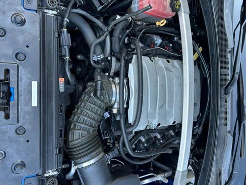Used 2017 Chevrolet Camaro SS RWD image 24