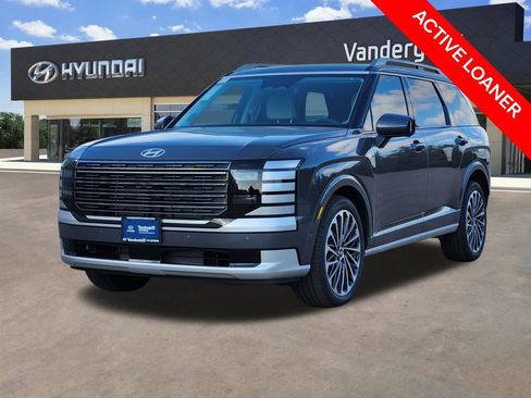 New 2026 Hyundai Palisade Calligraphy FWD image 2