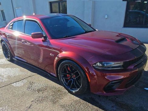 Used 2021 Dodge Charger Scat Pack image 2