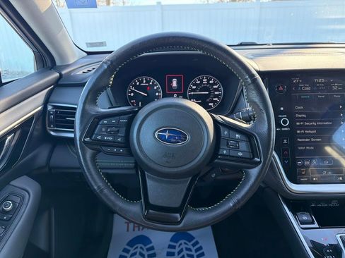 Used 2025 Subaru Outback Onyx Edition image 32