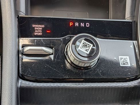 New 2025 Jeep Grand Cherokee L Limited w/ Luxury Tech Group II image 21