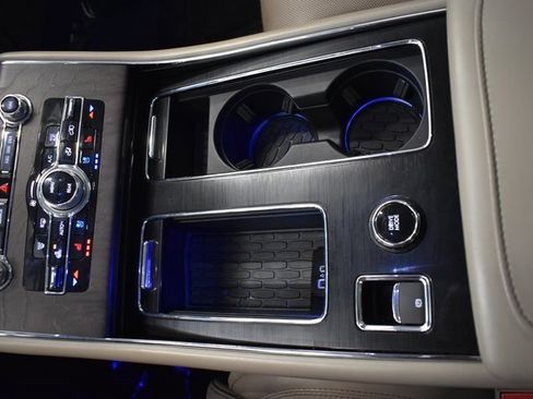 Used 2021 Lincoln Aviator Reserve w/ Equipment Group 202A image 29