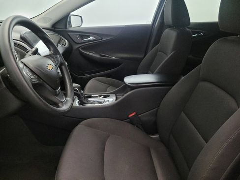Used 2024 Chevrolet Malibu LS image 17