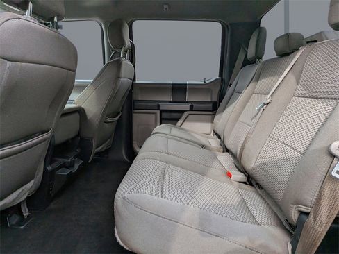 Used 2020 Ford F150 XLT image 13