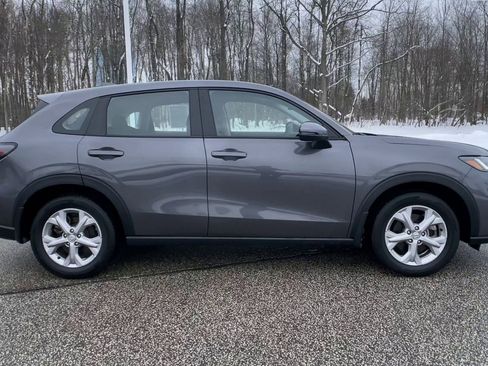 Certified 2024 Honda HR-V LX image 10