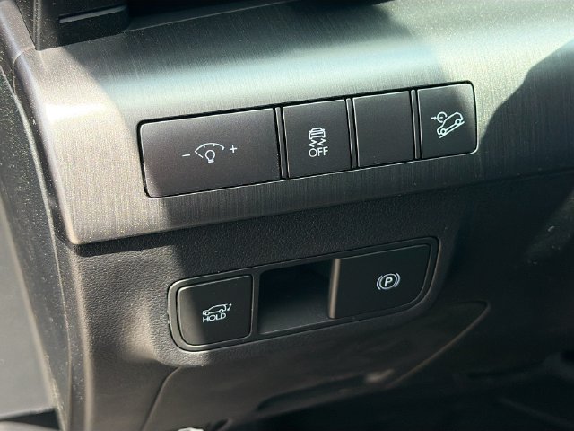 New 2026 Hyundai Kona Limited FWD image 10