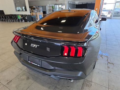 Used 2024 Ford Mustang GT Premium RWD image 8