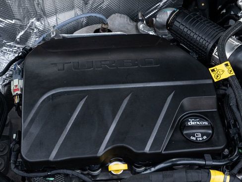 Used 2024 Chevrolet Trax RS w/ Sunroof Package image 33