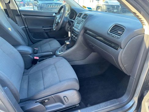 Used 2010 Volkswagen Jetta S image 14