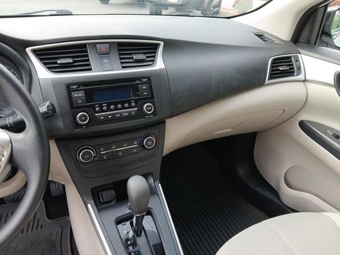 Used 2016 Nissan Sentra S FWD image 20