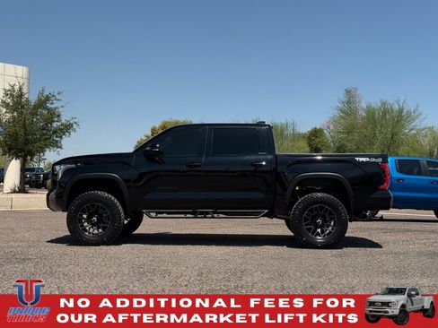 Used 2025 Toyota Tundra Limited w/ TRD Off-Road Package AWD/4WD image 10