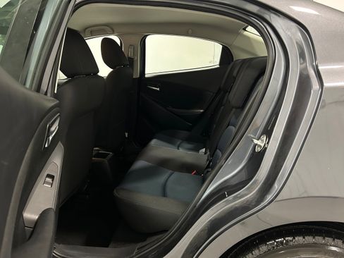 Used 2018 Toyota Yaris iA image 27