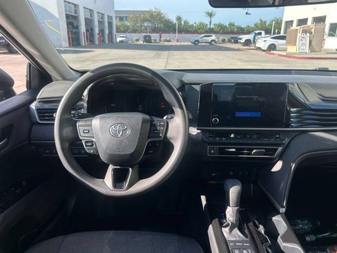 Used 2025 Toyota Camry LE FWD image 8