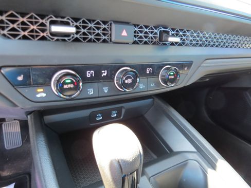 Used 2025 Honda Accord SE image 18