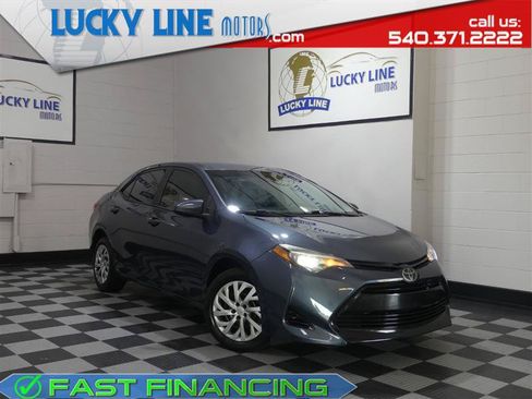 Used 2019 Toyota Corolla LE FWD image 1