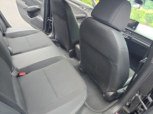 Used 2024 Honda Civic Sport image 11
