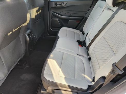 Used 2024 Ford Escape Active image 30