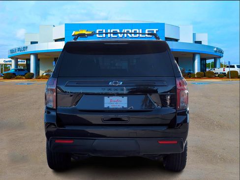 Used 2024 Chevrolet Tahoe Z71 w/ Luxury Package image 4