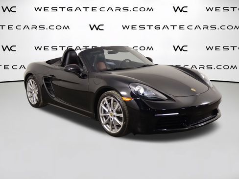 Used 2019 Porsche 718 Boxster RWD image 47