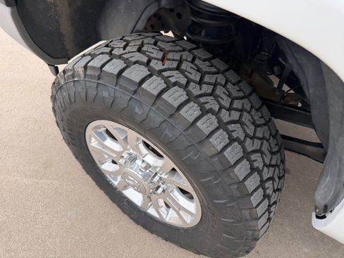 Used 2002 Dodge Ram 2500 Truck SLT image 12