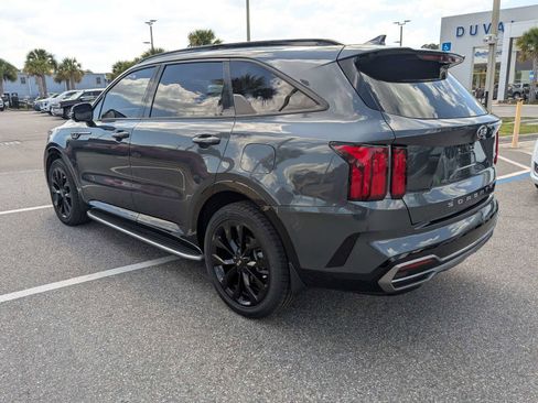 Used 2021 Kia Sorento SX image 6