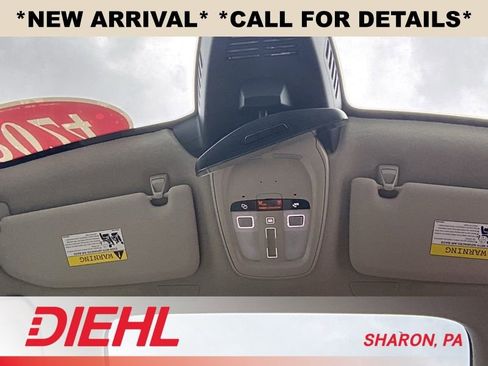 Used 2024 Volvo XC40 B5 Plus w/ Climate Package AWD/4WD image 27