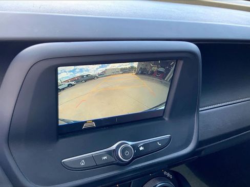 Used 2019 Chevrolet Camaro LT image 25