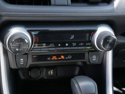 Certified 2025 Toyota RAV4 XLE AWD/4WD image 18