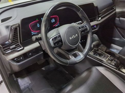 Used 2023 Kia Sportage X-Line image 10