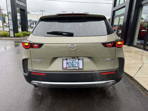 Used 2025 MAZDA CX-50 Meridian Edition w/ Apex Package AWD/4WD image 5