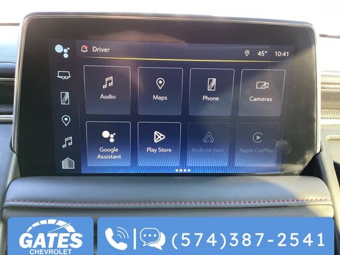 Used 2024 Chevrolet Suburban RST w/ Luxury Package image 3