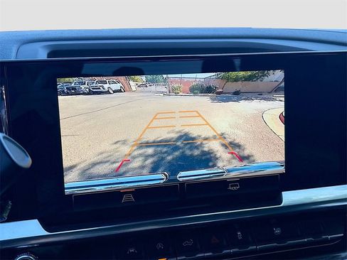 Used 2024 GMC Sierra 1500 Elevation image 14