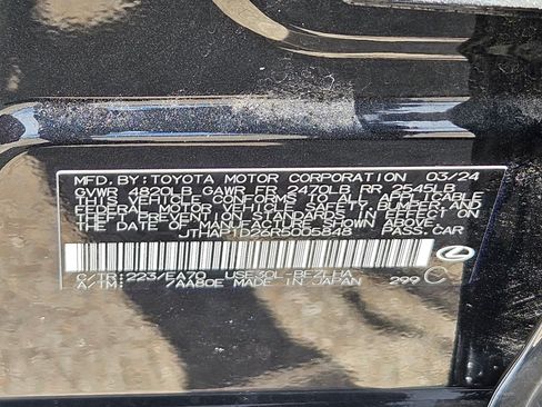 Used 2024 Lexus IS 500 RWD image 34