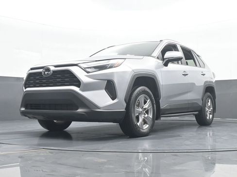Used 2023 Toyota RAV4 XLE image 57