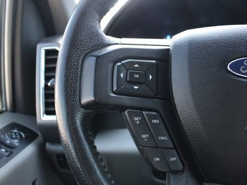 Used 2015 Ford F150 XLT w/ Equipment Group 302A Luxury AWD/4WD image 10