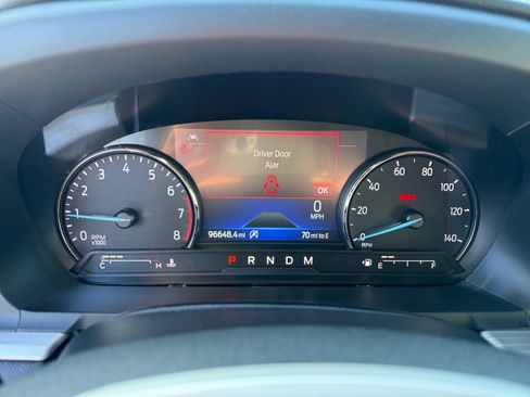 Certified 2021 Ford Explorer XLT w/ Equipment Group 202A RWD image 11