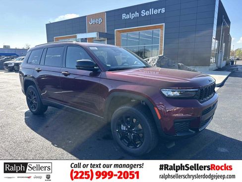 New 2025 Jeep Grand Cherokee L Altitude RWD image 1