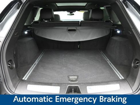 Used 2025 Cadillac XT5 Premium Luxury image 12