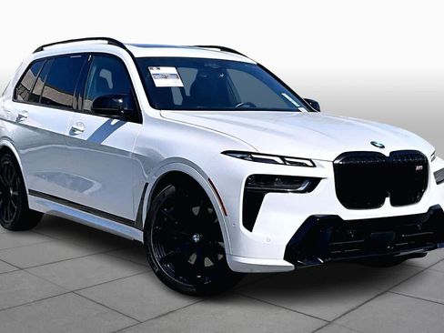 Used 2023 BMW X7 M60i w/ Executive Package image 2