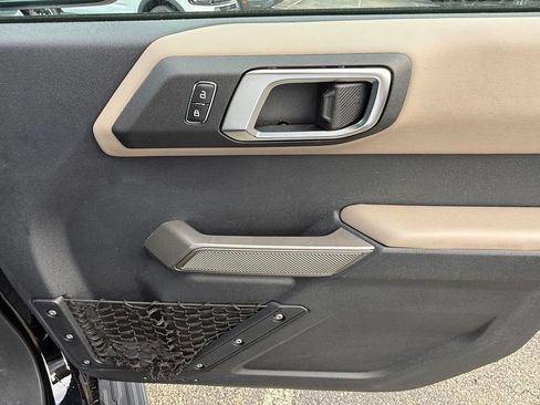 Used 2023 Ford Bronco Wildtrak AWD/4WD image 24