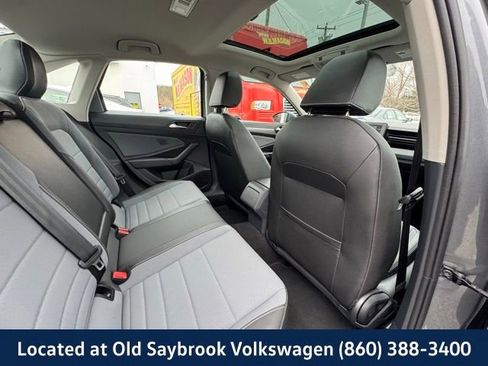 Certified 2025 Volkswagen Jetta SE image 22