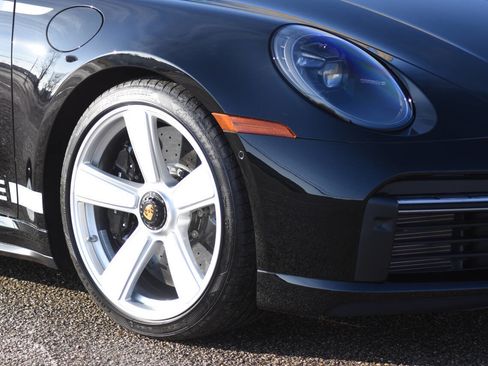 Used 2025 Porsche 911 Turbo S image 30