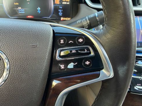 Used 2014 Cadillac XTS Premium FWD image 13