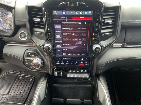 Used 2022 RAM 1500 Limited w/ Night Edition AWD/4WD image 11