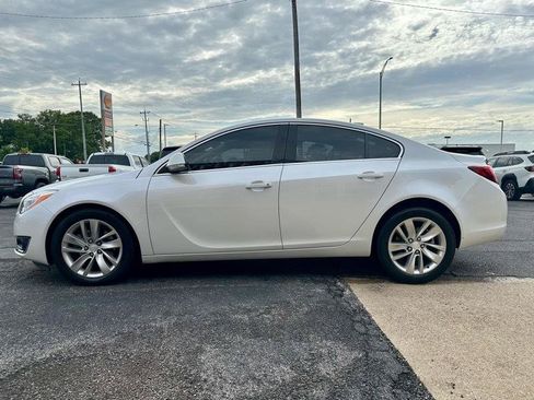 Used 2016 Buick Regal FWD image 5