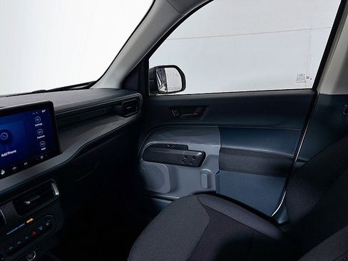 New 2025 Ford Maverick XL image 22