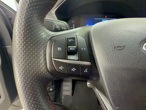 Used 2023 Ford Escape ST-Line AWD/4WD image 18