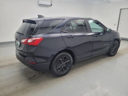 Used 2021 Chevrolet Equinox LS w/ LS Convenience Package AWD/4WD image 10