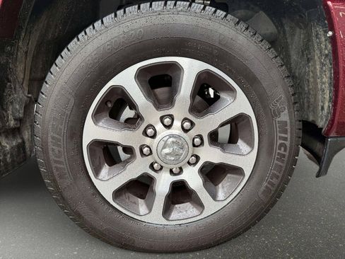 Used 2024 RAM 2500 Limited image 9